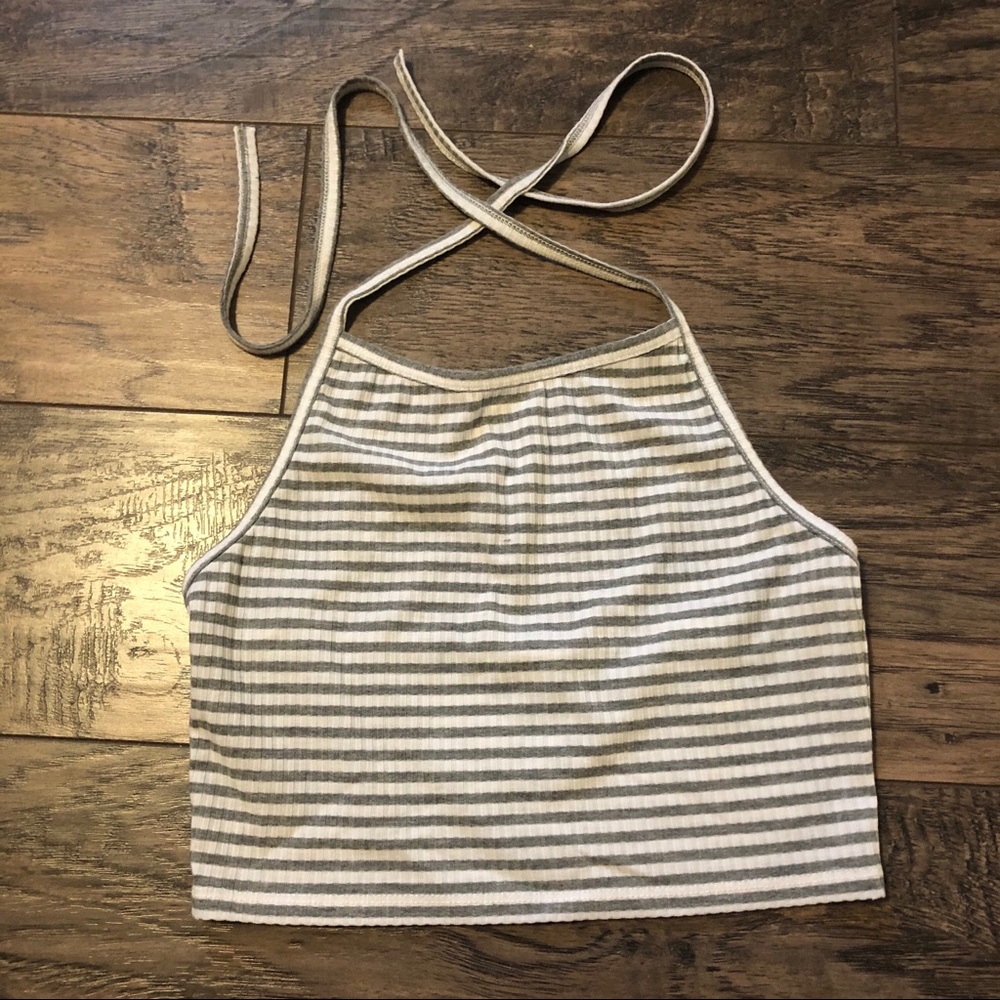 Wilfred free halter crop top | ARITZIA